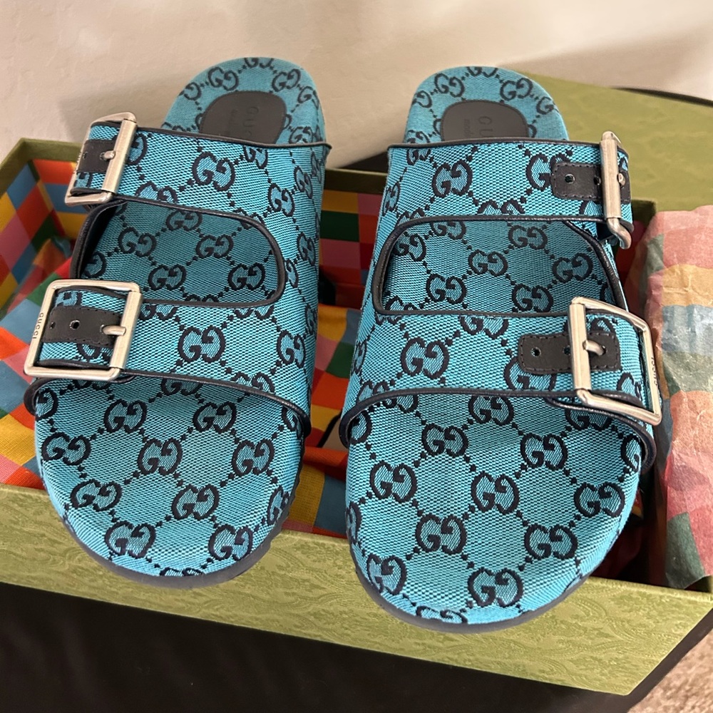 Gucci sandals